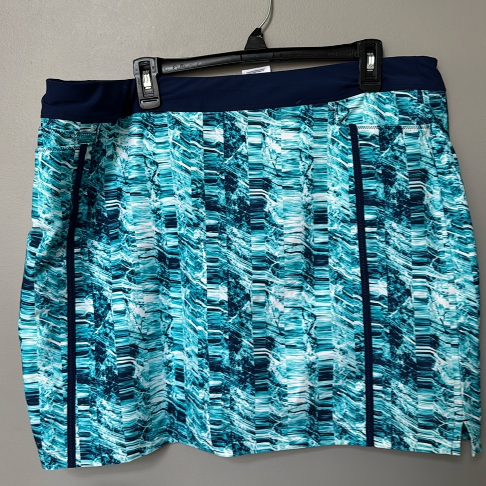 Adidas Women’s Skort/Skirt Blue Swirl  Pockets Golf, Pickle Ball Size X-Large